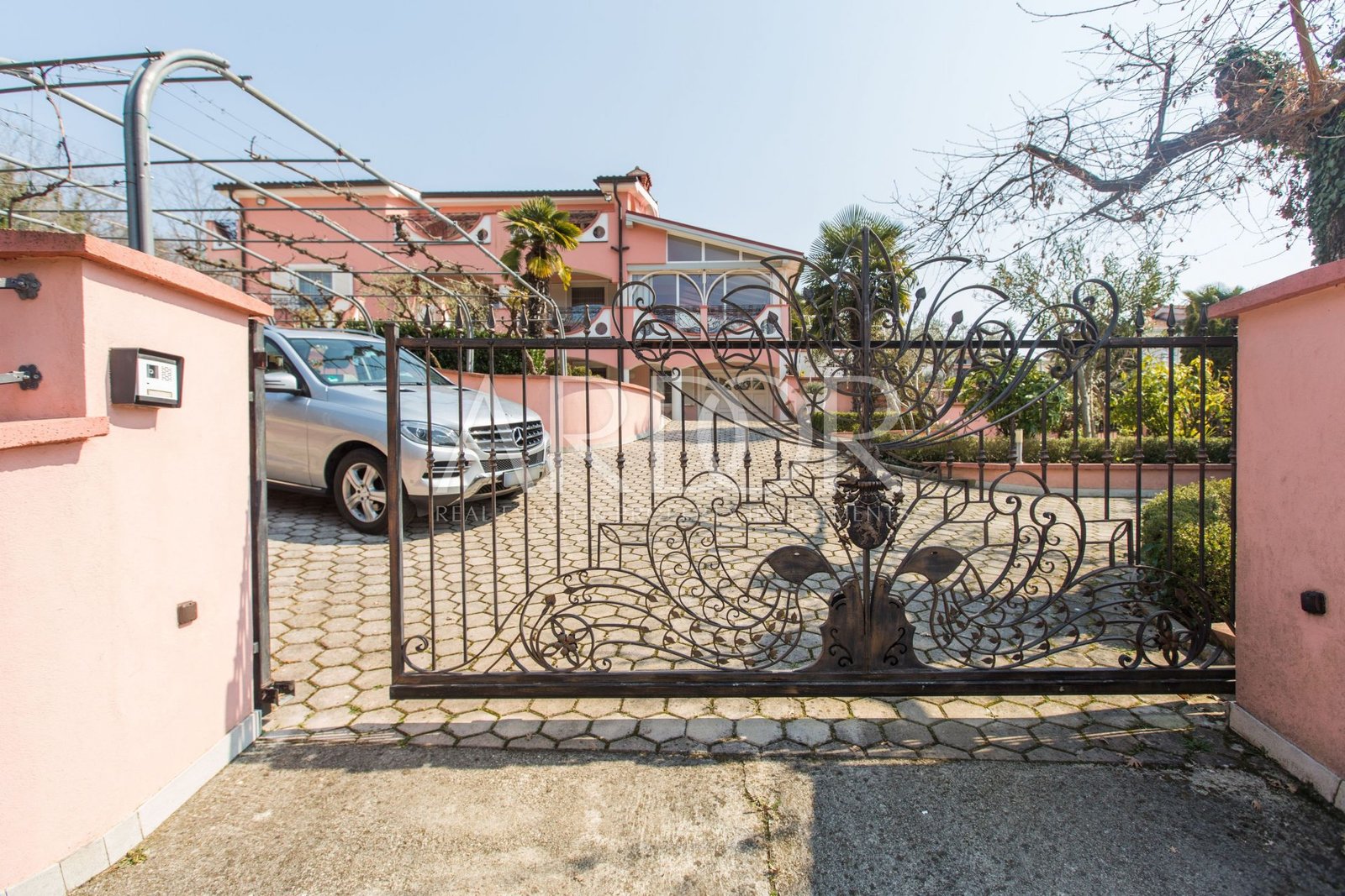 1675857145__mg_0370-edit