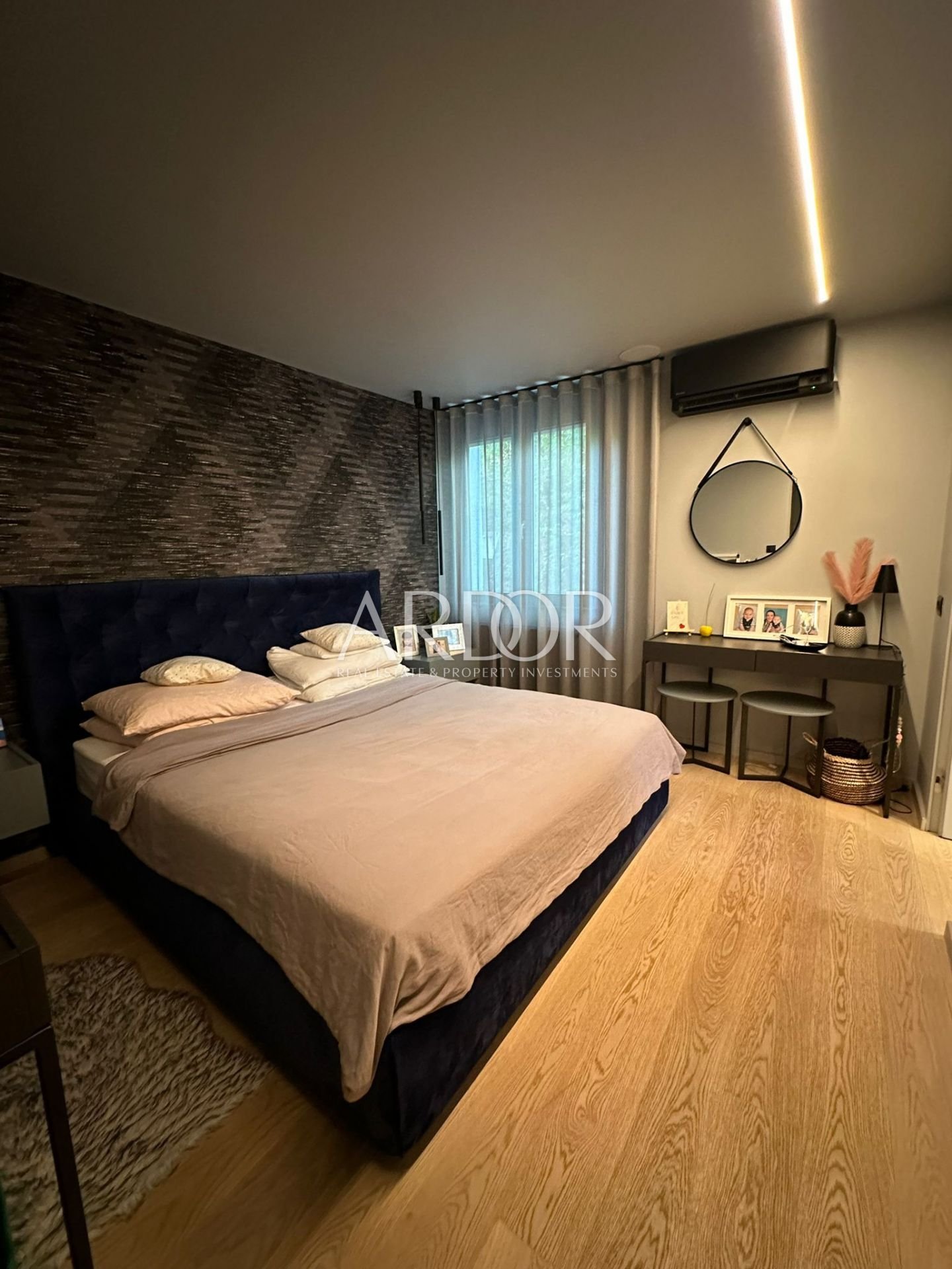 1725011488_whatsapp-image-2024-08-29-u-11