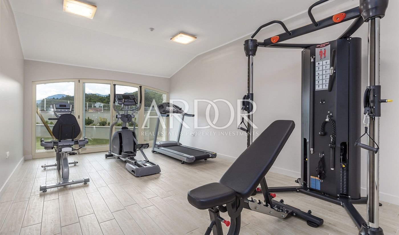 1634542889_0009_layer-2