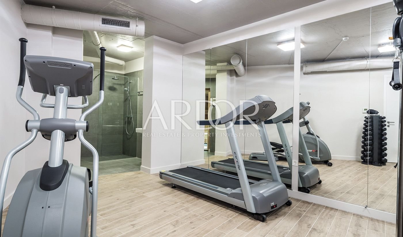 1634543453_0008_layer-3