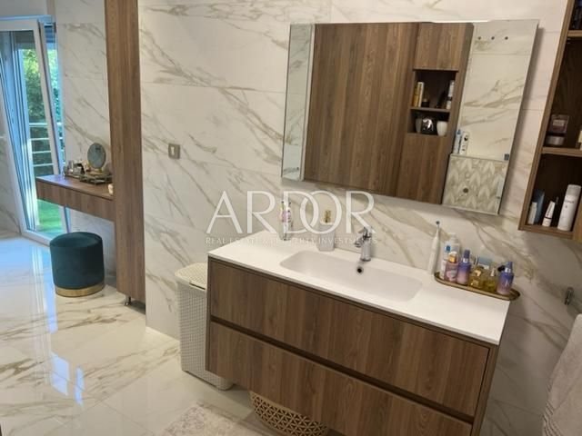 1660204683_thumbnail-3