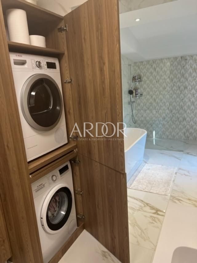 1660204684_thumbnail-4