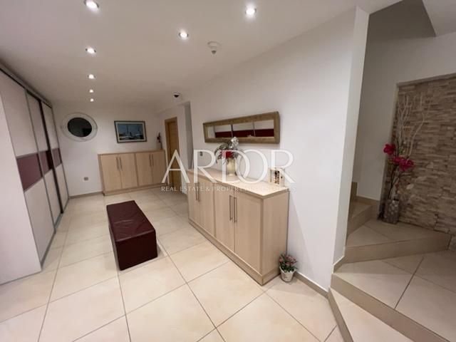 1660204705_thumbnail-16