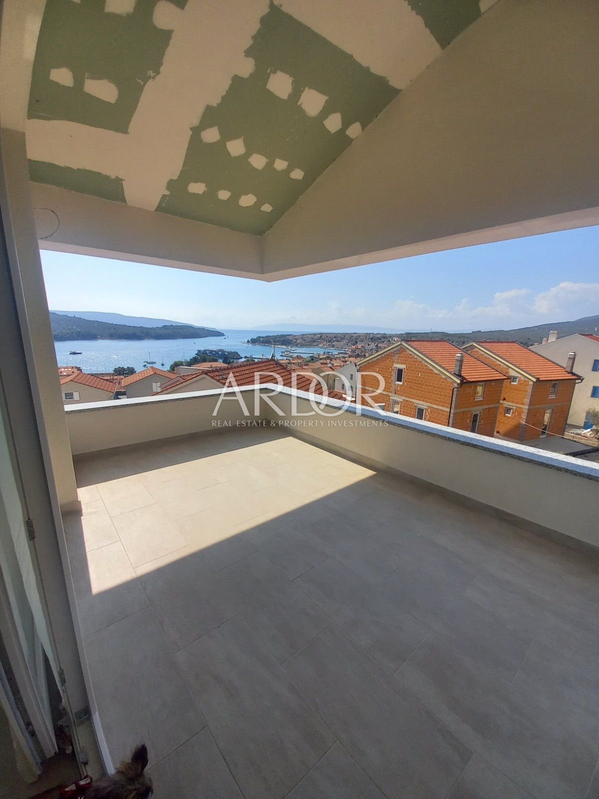 1661012112_balkon-penthouse-1