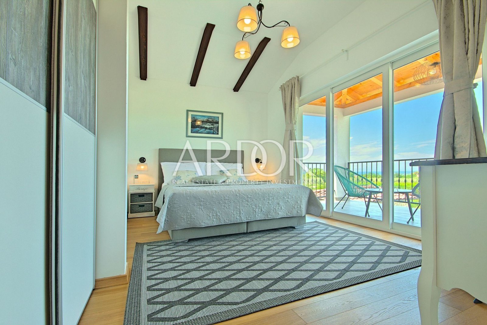 1667389081_hdr-_mg_8277