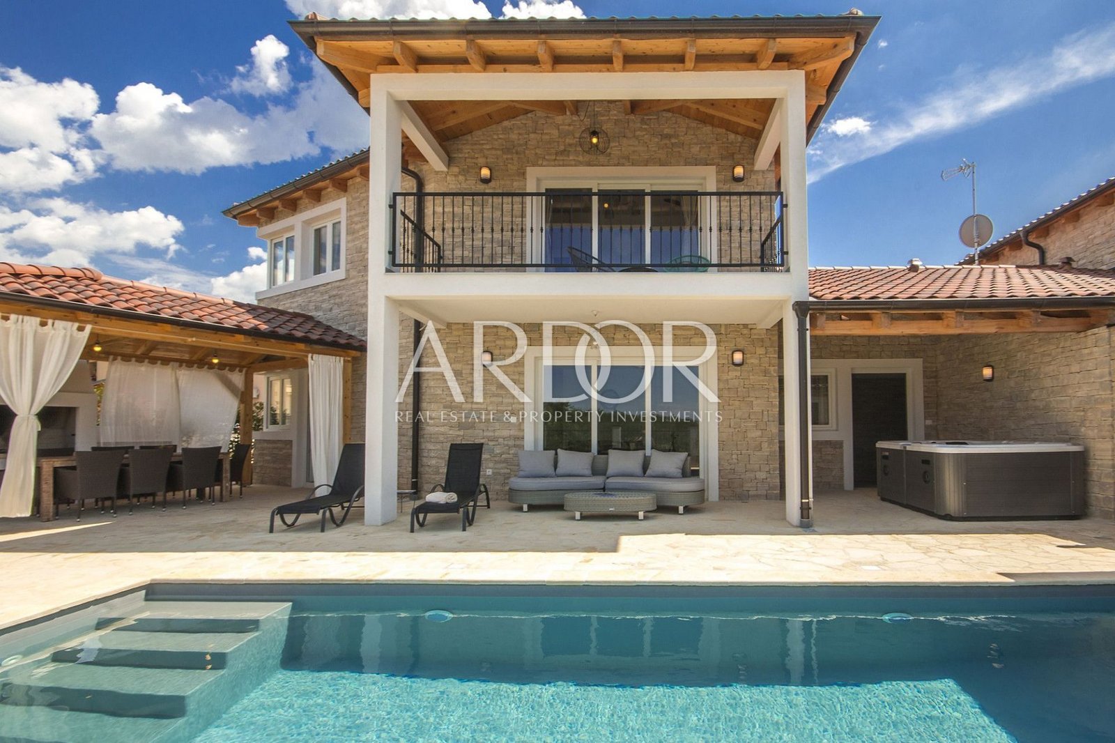 1667389175_villa-vespera-porec-outdoor9