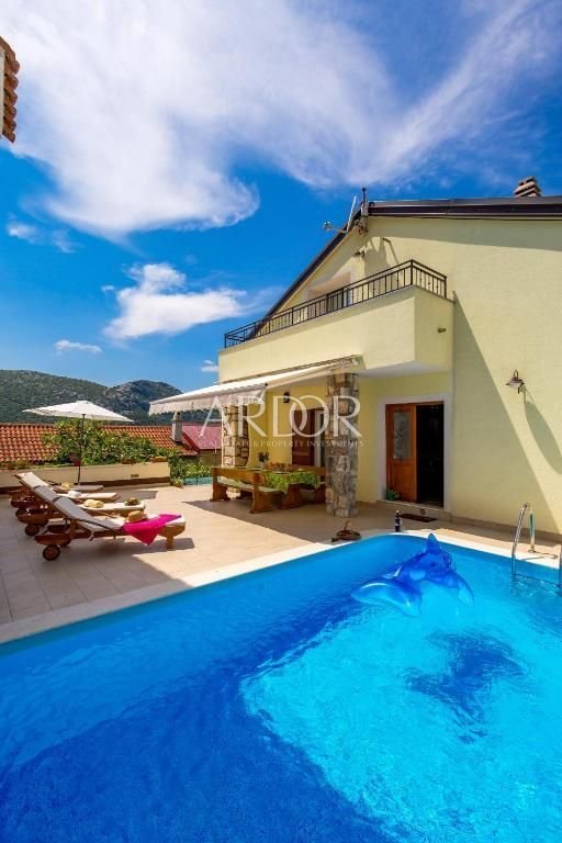 1672305970_300099258