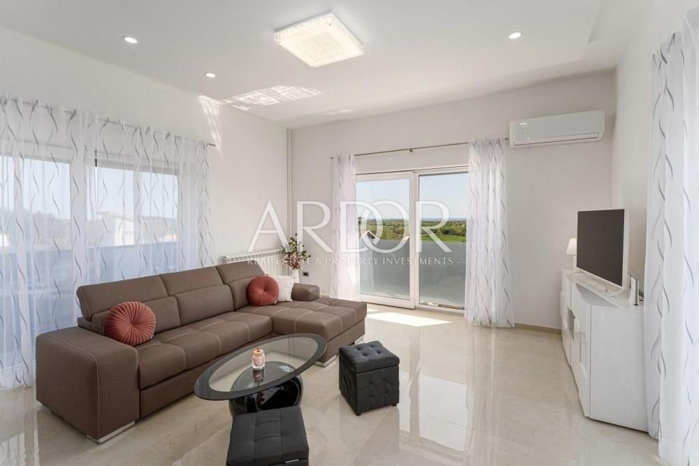 1675862429_image-20501