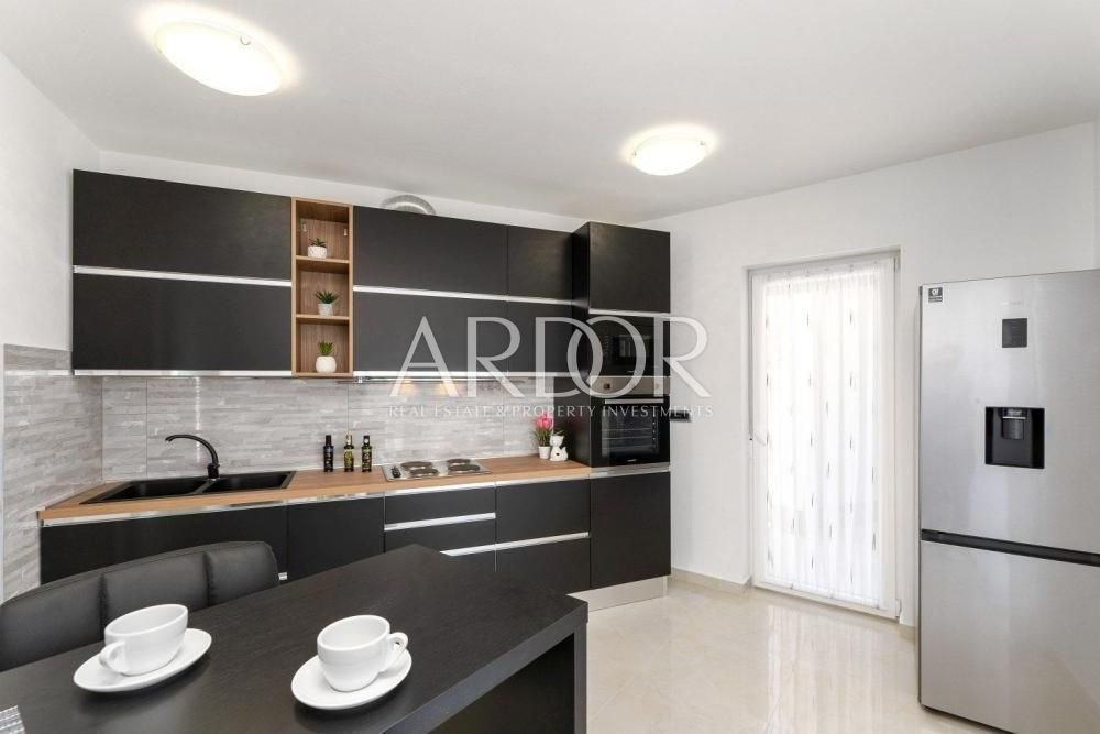 1675862434_image-20504