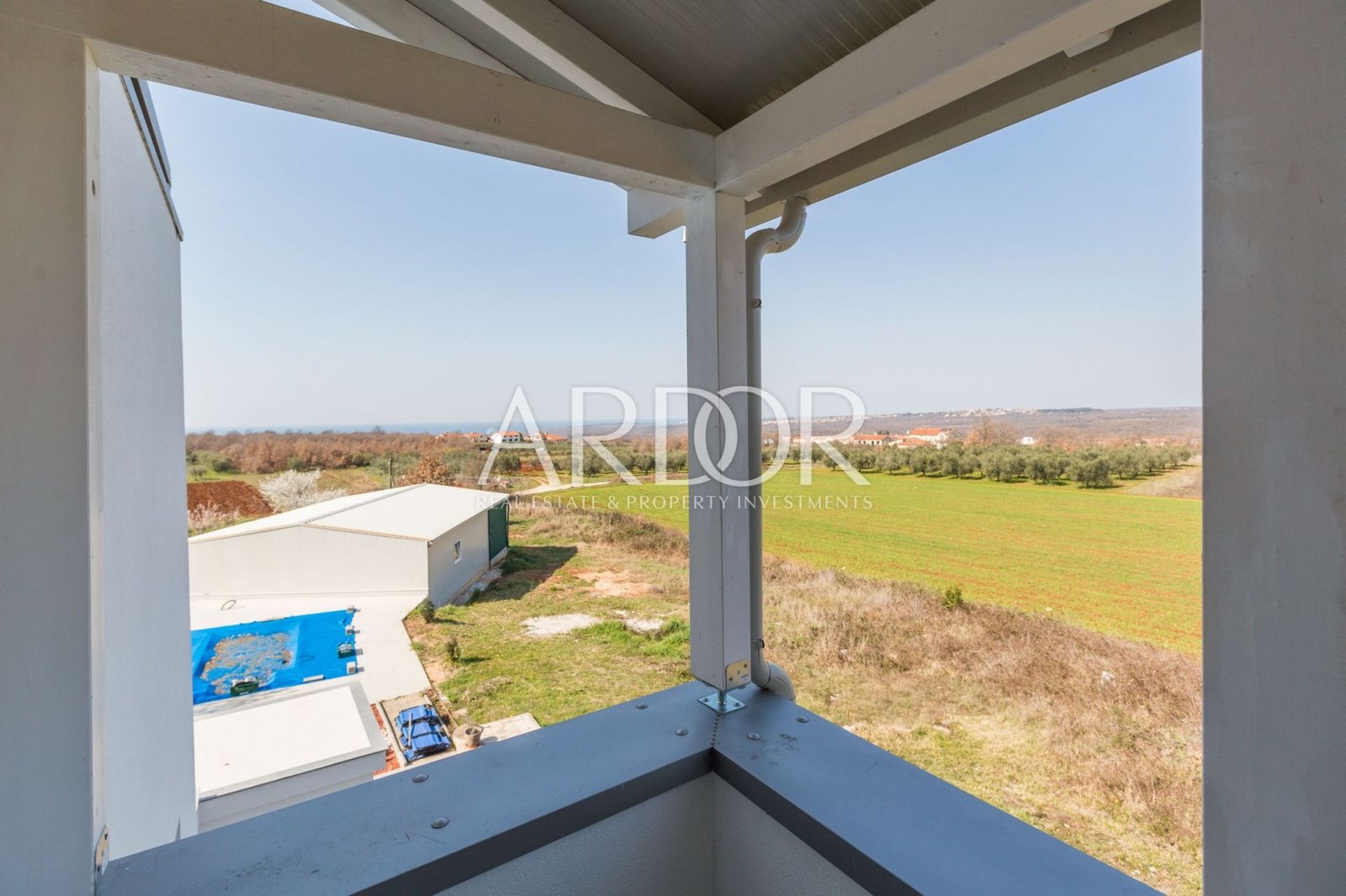 1675942928__os_5639-2