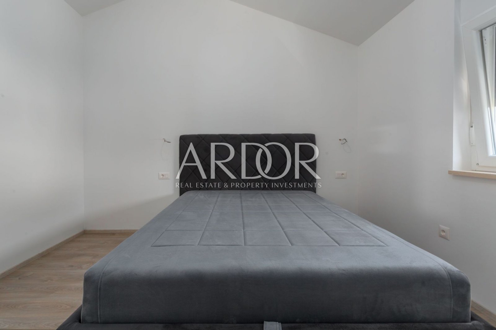 1675943015__os_5923-hdr-edit