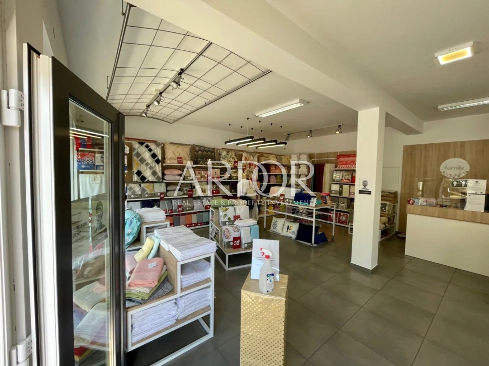 1680167721_253785092_1600x1200