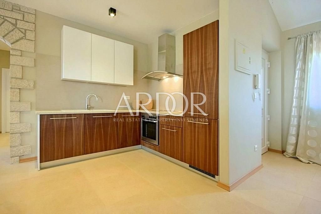 1682409949_233102411