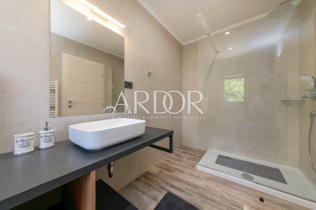 1682502328_231295841