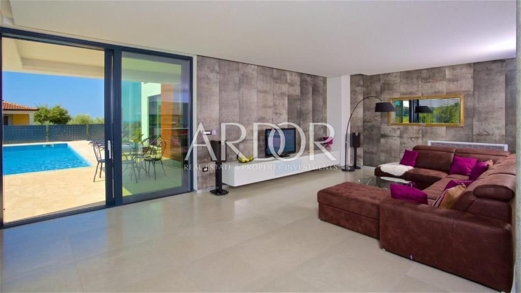 1682582421_292241293