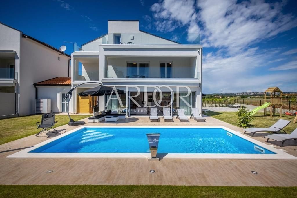 1682585074_260863740