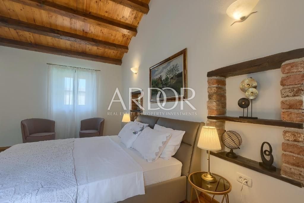 1689936346_358199151h