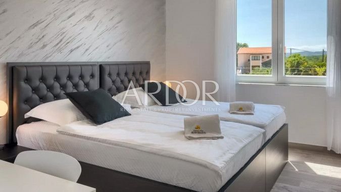 1693820856_987d053d-4d0e-431d-a82f-a5e8a4cd7748