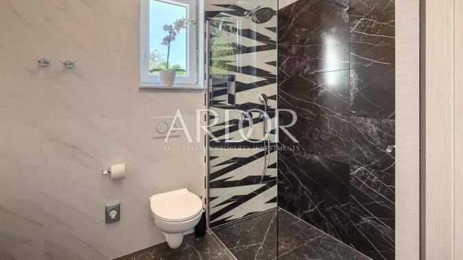 1693820861_47154ac2-55db-4c91-aafc-98491b2277dd