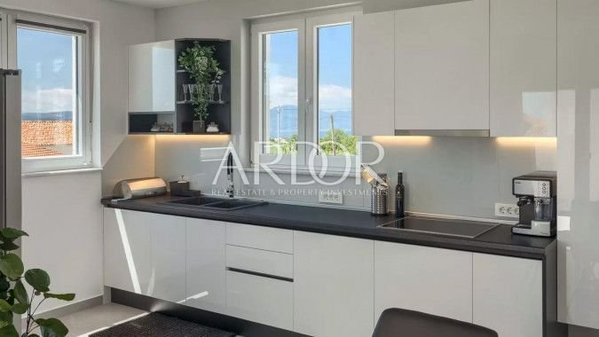 1693820863_70065caf-003e-4d45-b8aa-30fb5b6f1d9d