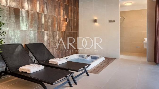 1693820872_c2aa3393-4ec5-4889-b6ae-23e63d1e3906