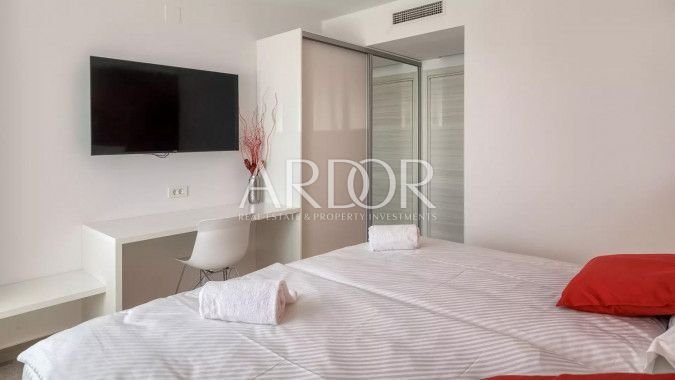 1693820893_f087729f-d8d1-4a19-8f15-7813cc7cdcae