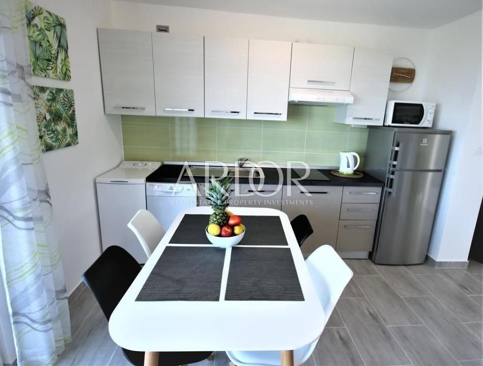 1694082293_luksuzni-apartman-s-balkonom-341165