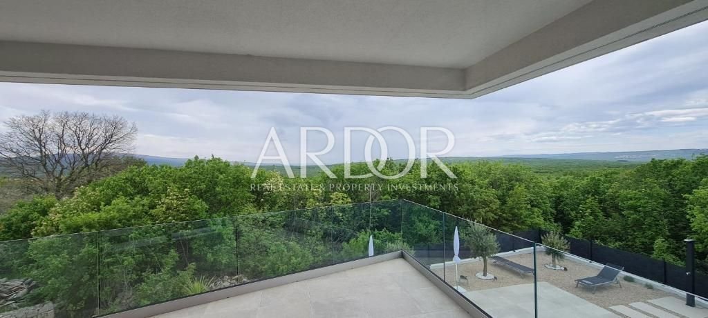 1696493783_468484316