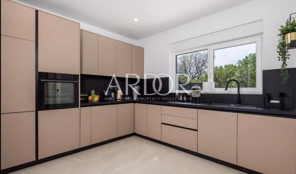 1696493825_468484498