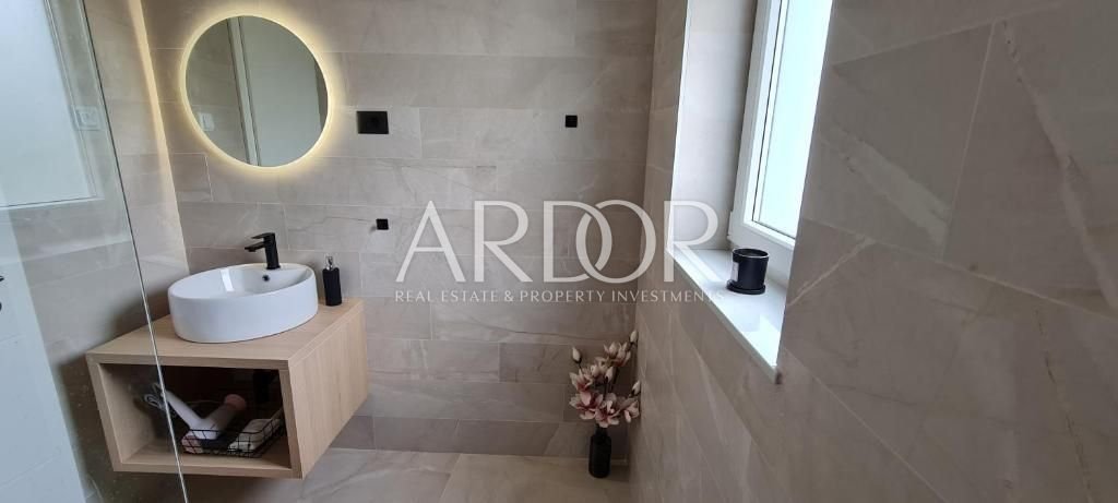 1696493827_468484506