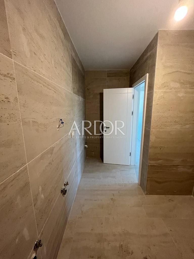 1696582177_whatsapp-slika-2023-10-05-u-10