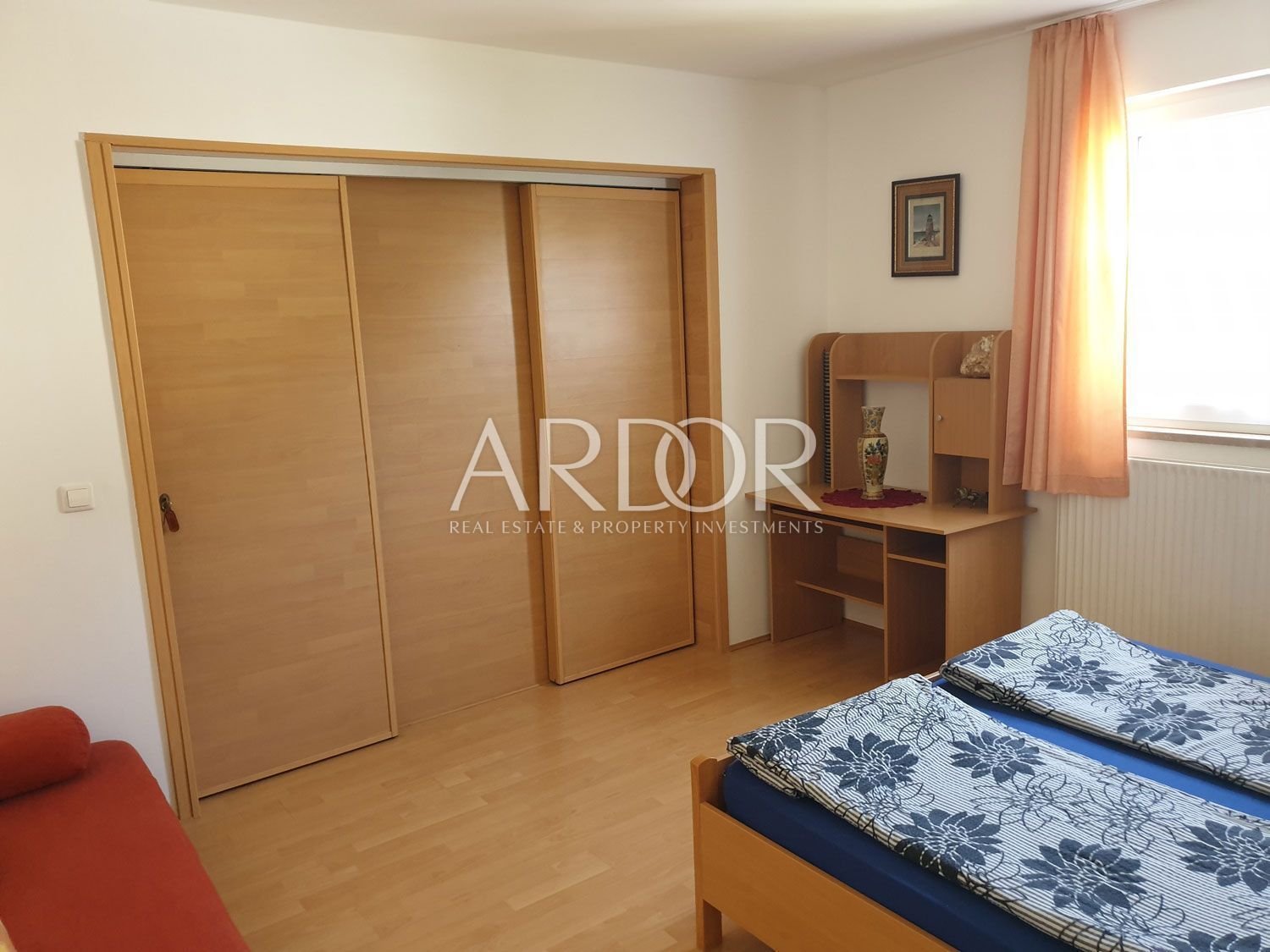 1698050854_ap4-schlafzimmer-schrank