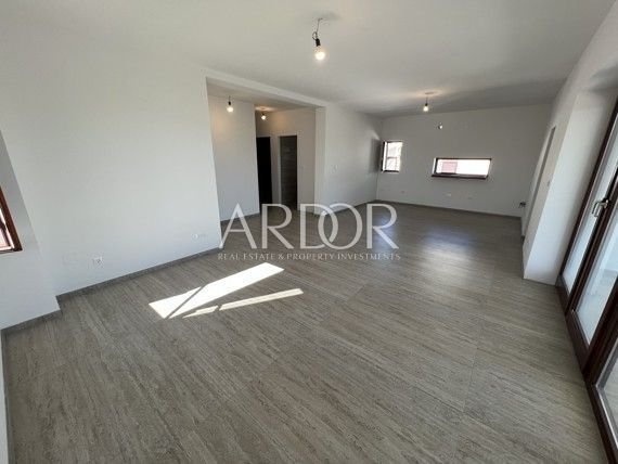 1699451786_bb3be0952654127e2797fbe215524f208d7ce53b-gallerybig