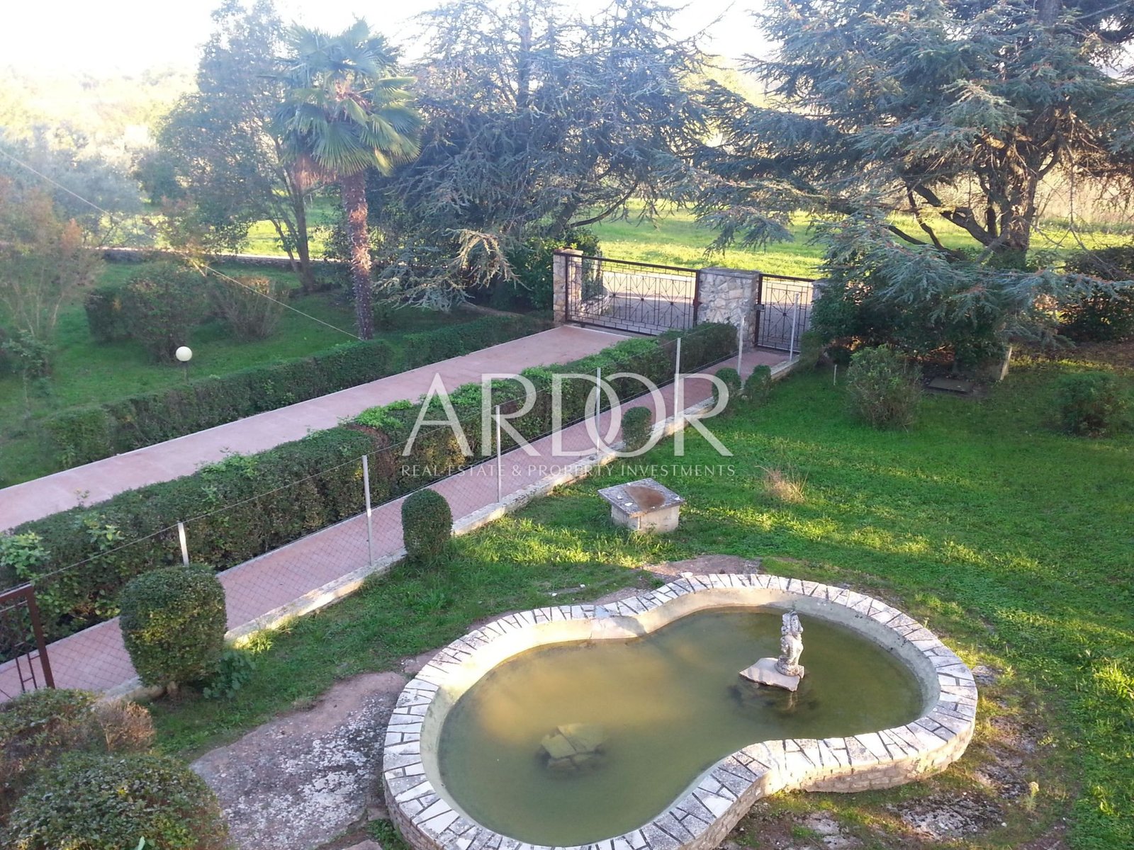 1700472403_1-Haus-018