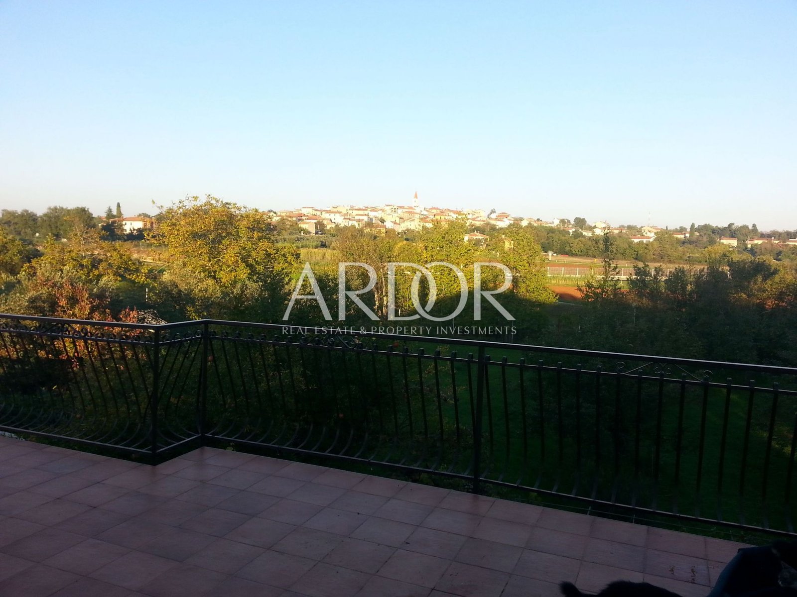 1700472468_1-Haus-008