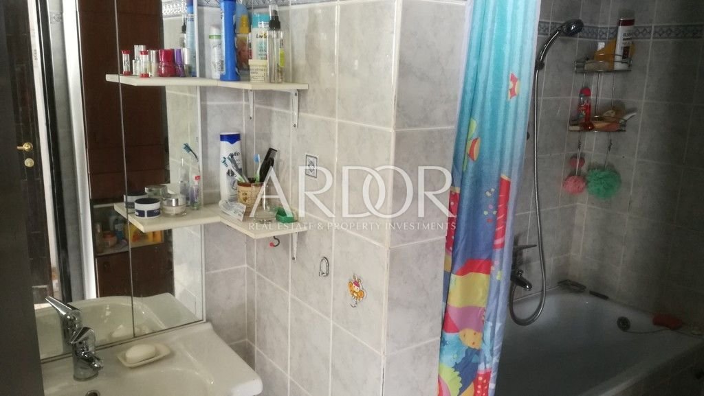 1700478906_1a354bf8b6124696808a54be74cceebcae2c1d1d-galleryfullscreen