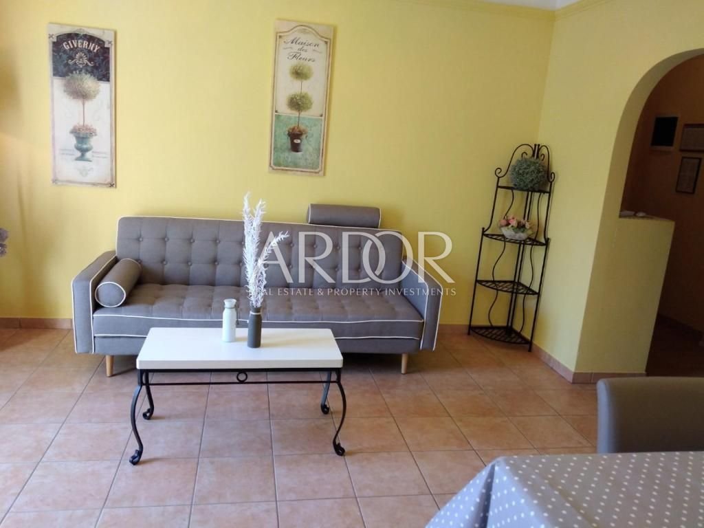 1700650290_378212424