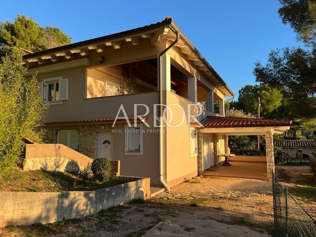 1701334598_whatsapp-slika-2023-11-27-u-14