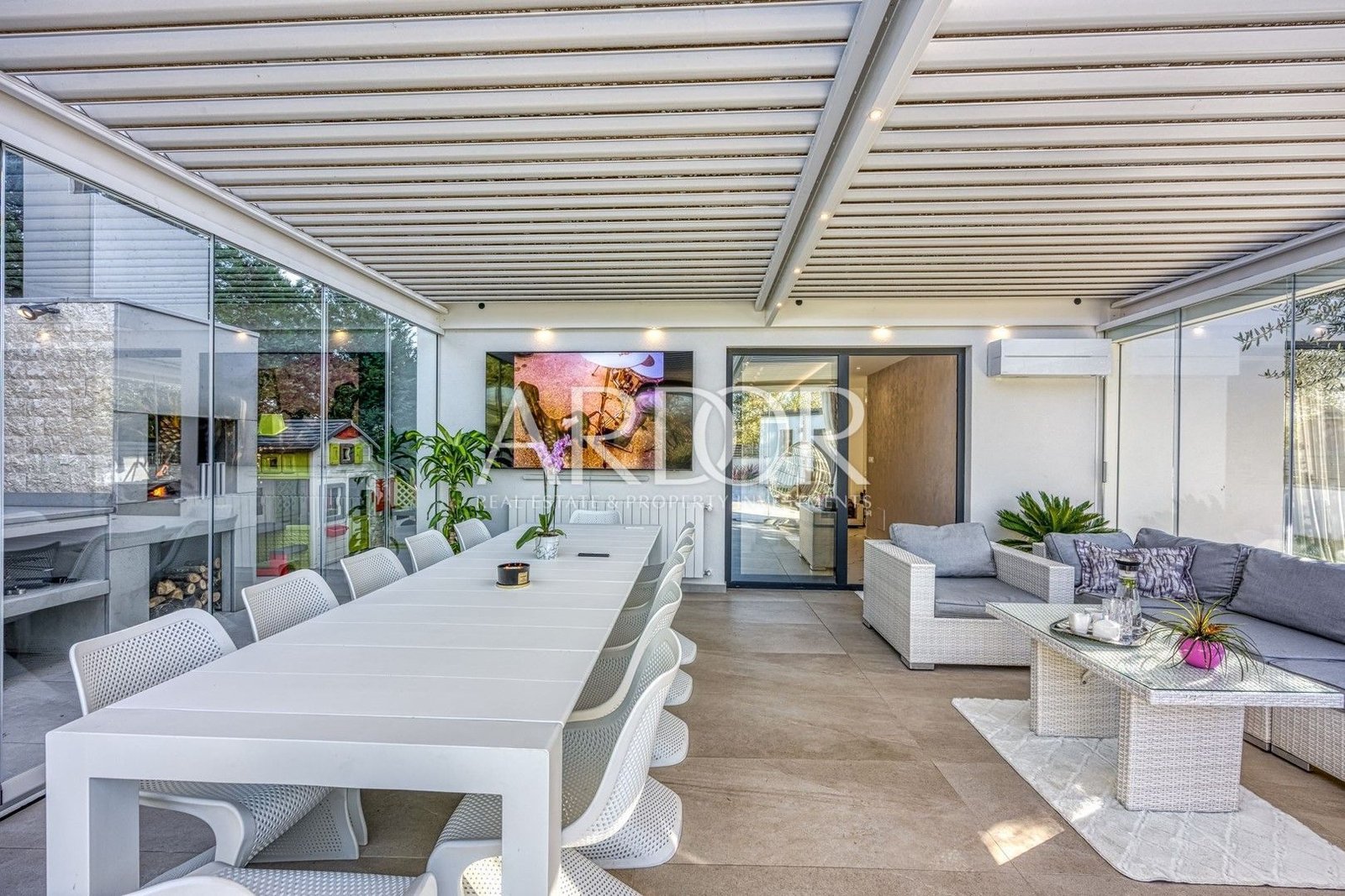 1702033163_15ea8d5f-3276-48de-9a8f-b6c1f3700a3f