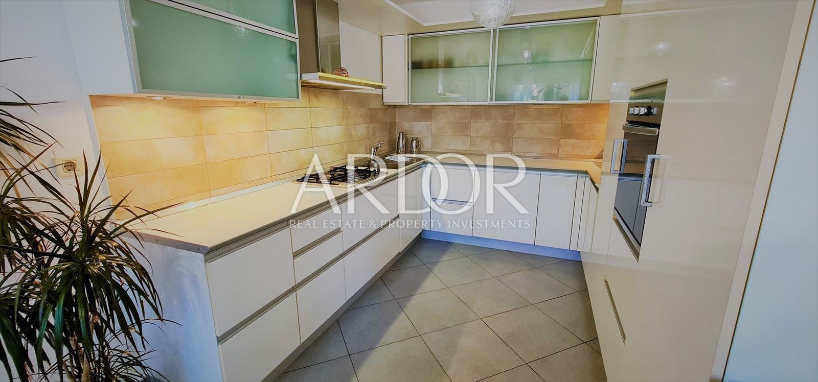 1702036306_72b7cbfa-8d5e-4d5b-a105-fd37eae094be