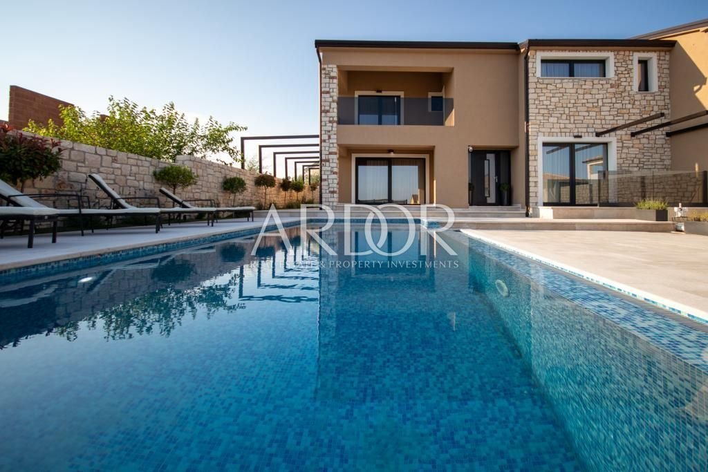 1706181474_cc7be7b9-f102-4f01-956b-945fe1420871