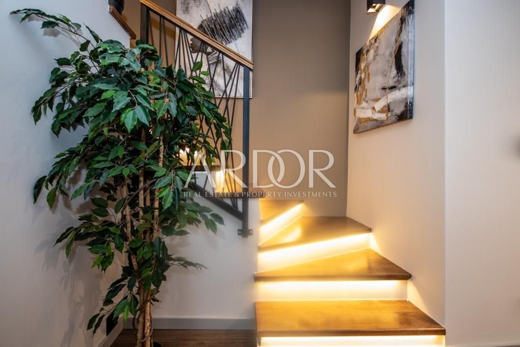 1706181477_dc5a1a1a-1ba6-47c8-92a0-c4d30118304e