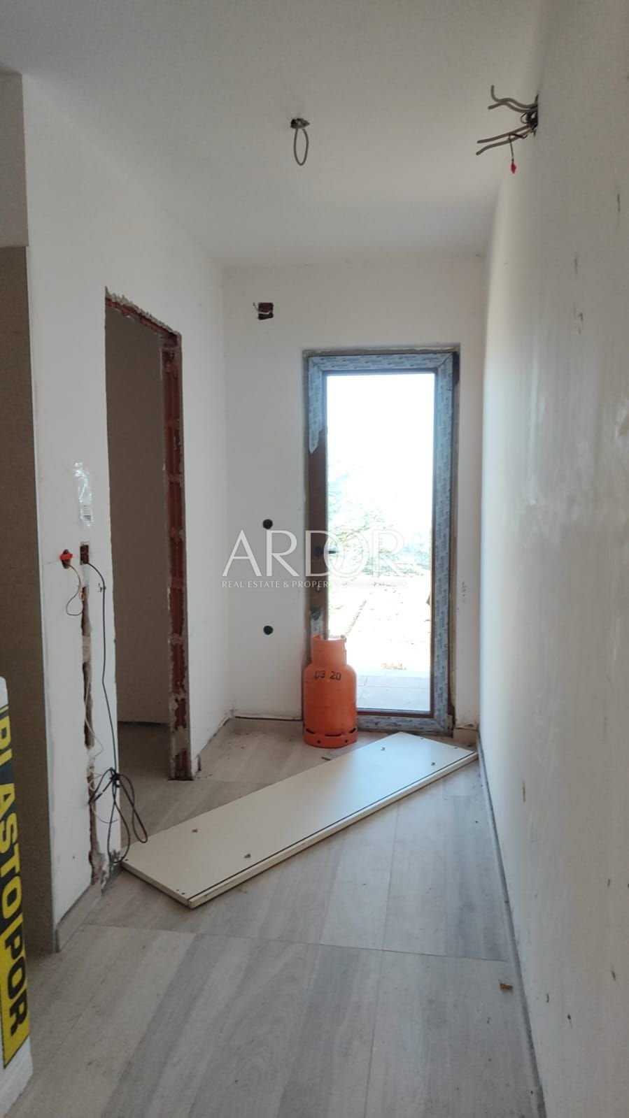 1706272670_6a3678b3-ff3c-470f-b573-51ae86bab7fc