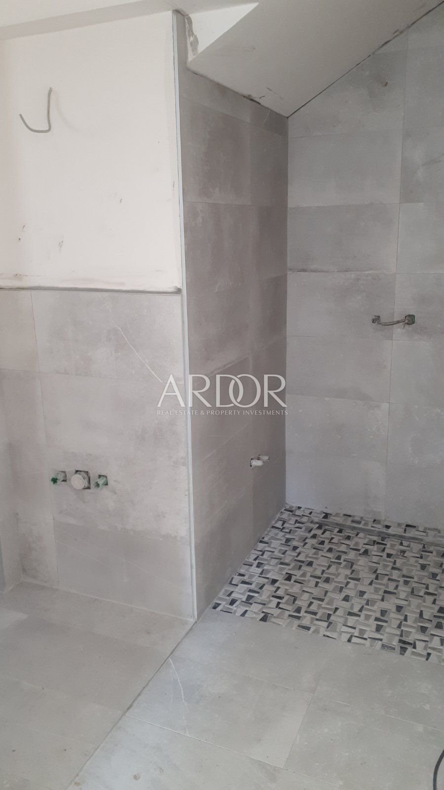 1706272731_7075dccf-1d00-476c-8658-189cd12effdb