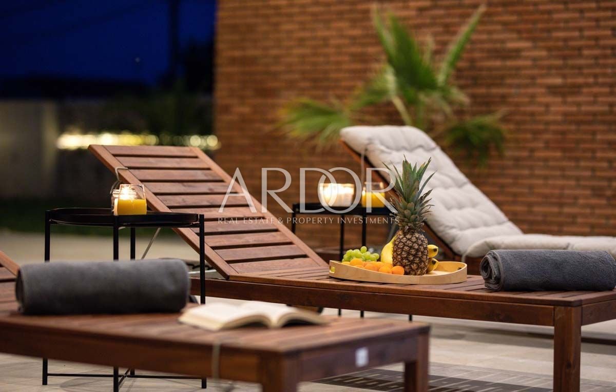 1706532303_7-225-1200-800-80