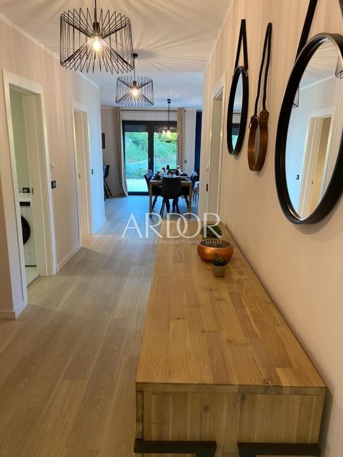 1708952059_309013854