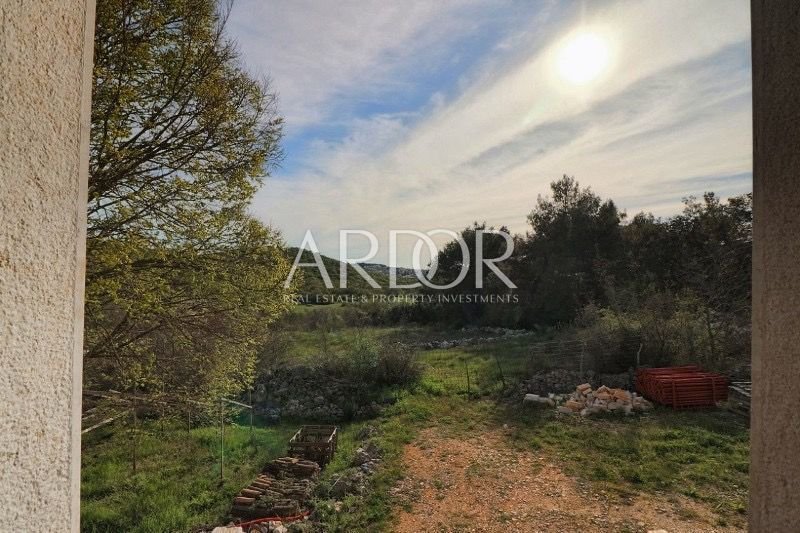 1709111282_kamena_kuca_slika16