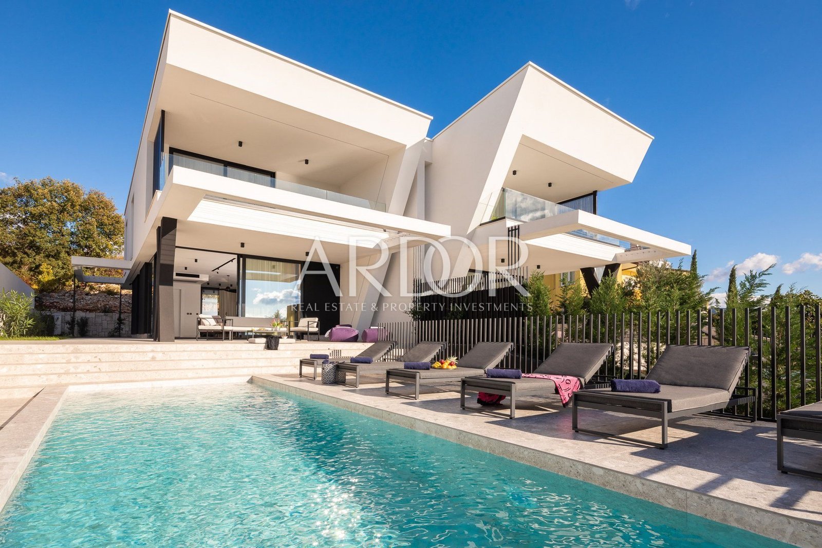 1710239423_659c20e8aae00312910339