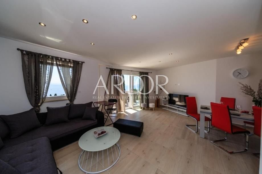 1712741633_ika-samostojeca-vila-apartmanima-bazenom-pogled-more-slika-205180837