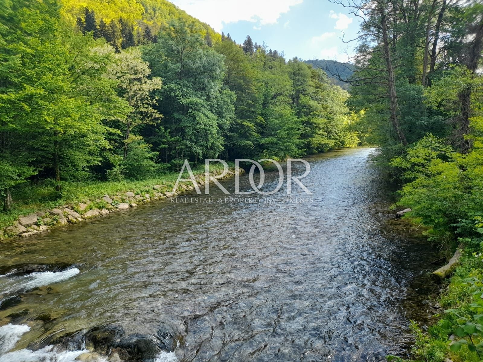 1715590623_whatsapp-slika-2024-05-13-u-10